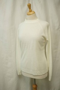 Karen Scott off white long sleeve mock-neck sweater with raglan sleeves size M