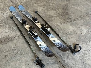 Ski Equipment - Rossignol Respect Skis, LEKI Poles & Bag Mixed Lot