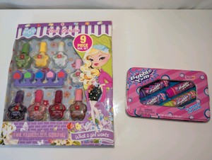 NIB POP Nail Garden 9-Piece Nail Set and Bubble Yum Flavored Lip Balm tin set