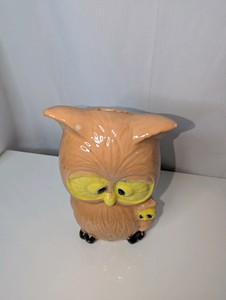 Vintage ceramic owl coin bank