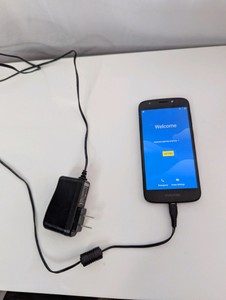 Cricket Motorola Moto E5 Cruise  Moto E5 Play smartphone, Factory reset, working condition