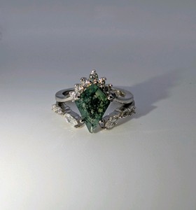 S925 Silver kite-cut moss agate engagement ring set, size 4