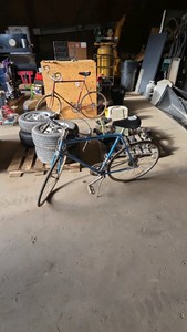 Blue Schwinn Travelers 10 Speed Bike