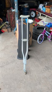 Quik-fit Crutches