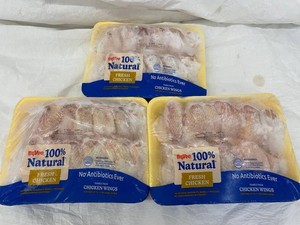 A - Hy-Vee Fresh Chicken Wings 2.5 Lbs Per Package (Lot of 3)