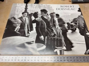 Robert Doisneau Le Baiser de LHotel de Ville Paris 1950 Poster