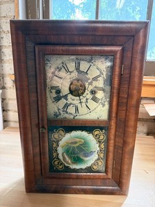 Antique Seth Thomas Wood-Cased Wall Clock - Hidalgo Star