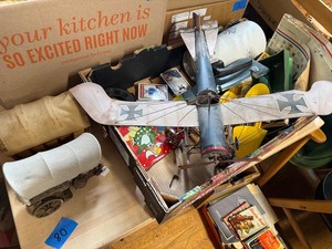Vintage Mixed Toys, Games & Military Ephemera