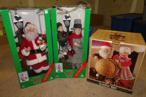 Animated Holiday Figures