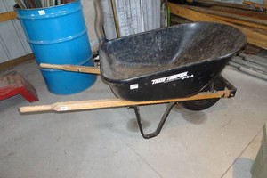 True Temper 6 Cu Ft Metal Wheelbarrow