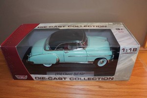 Motor Max 1950 Chevy Bel Air 118 Scale Replica