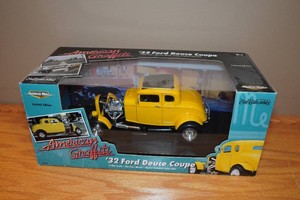 Ertl 1932 Ford Deuce Coupe 118 Scale Replica