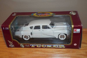 Road Legends 1948 Tucker 118 Scale Replica