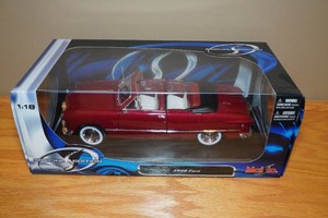 Maisto 1949 Ford Convertible 118 Scale Replica