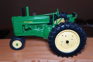 ERTL John Deere Model A Die Cast Tractor Replica