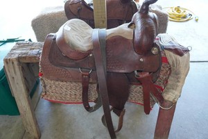 Brown Tooled Leather Western Saddle - 15