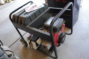 Vanguard 8350 Watt Gas Generator with Electric Start