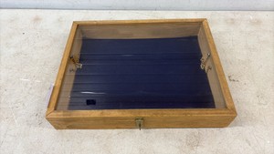 Glass Display case with Lock