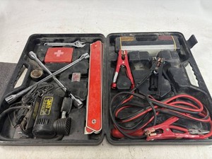 Auto Safety Kit with Jumper Cables and case