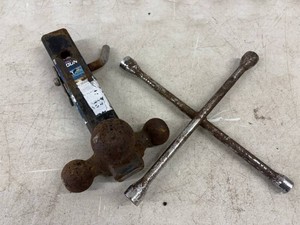 2 receiver Ball Hitch with wheel Wrench