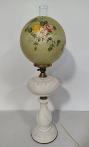 Gone with the Wind Style Floral Globe Lamp