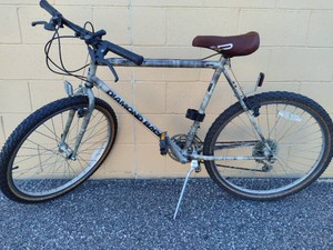 Diamondback Ascent Mens Bike (26)