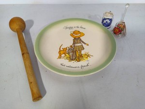 Assorted Collectibles