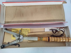 Western Hand Trap - In Vintage Box