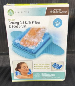 Brand New Bella Russo spa set cooling gel bath, pillow, and foot brush