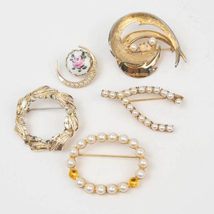 Costume Jewelry Brooches - Pearl, Enamel & Rhinestone (Lot of 5)