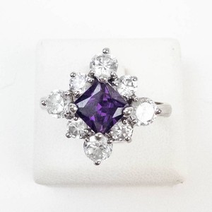 18k GE Amethyst & CZ Cluster Ring Size 9.75-10