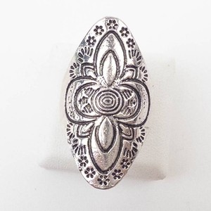Ornate Silver-Tone Statement Ring Size 7.25