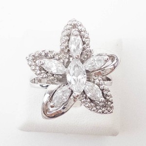 CZ Silver-Tone Floral Cluster Ring Size 8.25