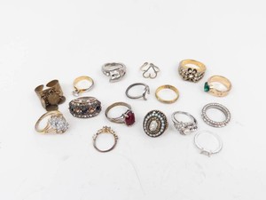 Assorted Fashion Jewelry Rings