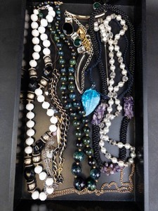 Mixed Costume Jewelry Necklace Assortment