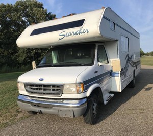 1997 Fleetwood Searcher 24 RV