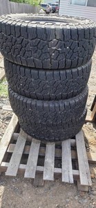 Set of 4 Falken Wildpeak AT3W LT28570R17 Tires
