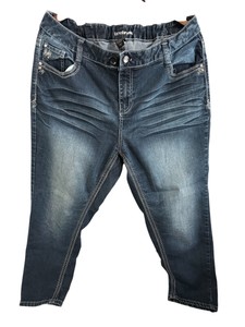 Lane Bryant - Size 20- Stretch Waist Capri Crop Jeans