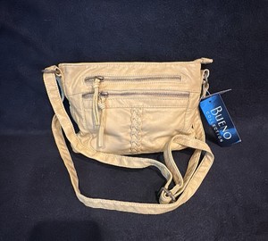 Vintage Bueno of California Brand-NWT-Multi-Pocket Crossbody Bag-Butter Yellow color