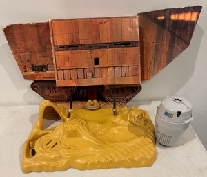 19781979 Kenner Star Wars Land of the Jawas Action Playset.