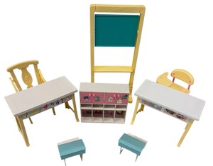 1997 Barbie Classroom Set