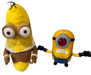 Despicable Me Minions Collectible Figure & Plush Lot