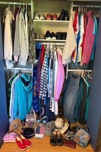 Large Lot of Womens Clothing - L and XL