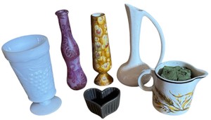 Vintage Decorative Vase & Pottery Lot  Art Glass, Pitchers & Planters