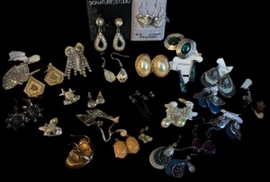 Large Assorted Vintage Costume Jewelry Earring Lot  Rhinestone, Clip-On & Dangle