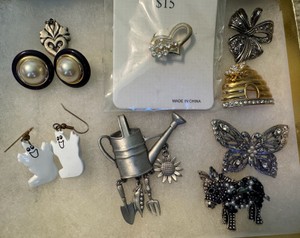Assorted Novelty Brooches & Earrings  Butterfly, Garden, Ghost & Animal Jewelry