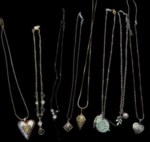 Assorted Pendant Necklaces  Hearts, Leaf, Pearl & Inspirational Designs