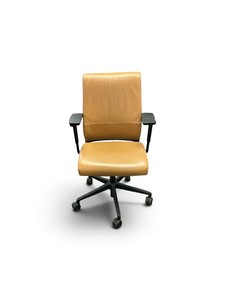 Steelcase Think V2 Task ChairLeather Retail $1600
