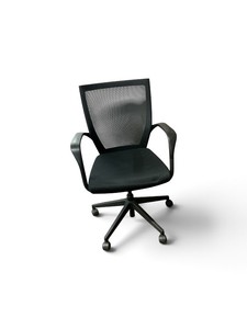 Ki Altus task chair Retail $839