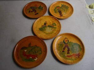 Wooden Vintage Plates